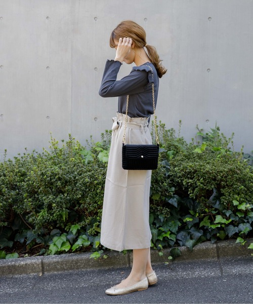 flower（フラワー）の「ショルダーペタルトップ（シャツ/ブラウス・レディース・ブラック/ピンク・FREE）」の9枚目の写真