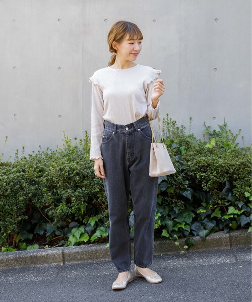 flower（フラワー）の「ショルダーペタルトップ（シャツ/ブラウス・レディース・ブラック/ピンク・FREE）」の7枚目の写真