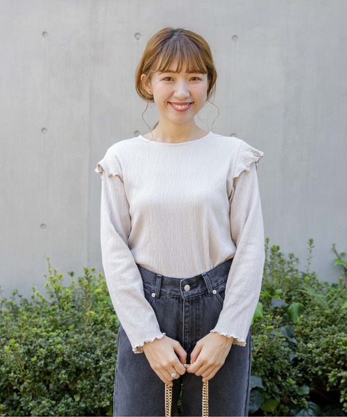 flower（フラワー）の「ショルダーペタルトップ（シャツ/ブラウス・レディース・ブラック/ピンク・FREE）」の13枚目の写真