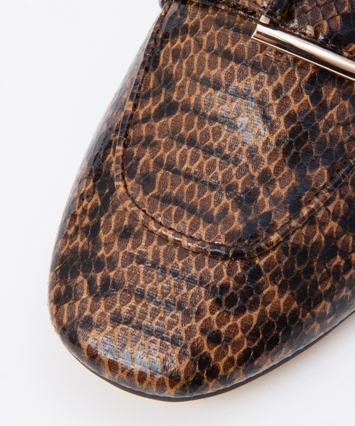 LAROUTE（ラルート）の「【LAROUTE】メタルバックルローファー（ローファー・レディース・ブラック/その他/ブラック系その他・38/39/35/36/37）」の12枚目の写真