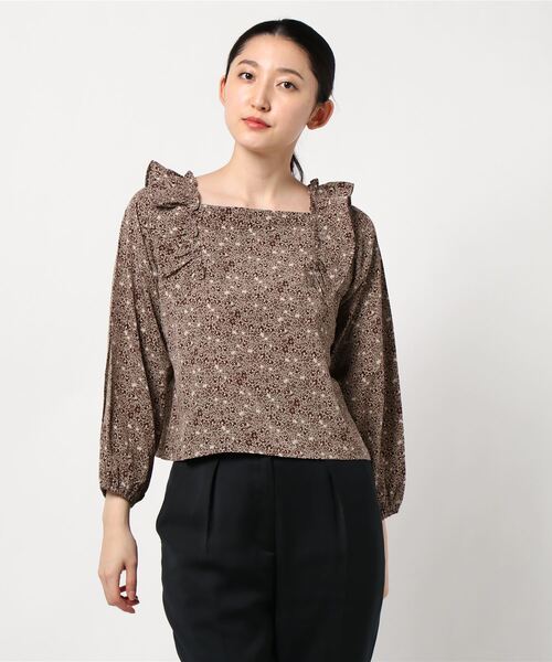 flower（フラワー）の「フェミニンフラッフブラウス（シャツ/ブラウス・レディース・アイボリー/ブラウン・FREE）」の18枚目の写真