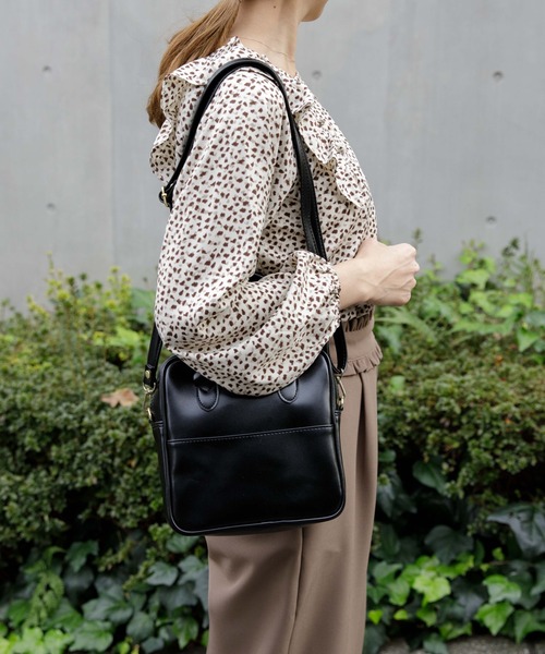 flower（フラワー）の「フェミニンフラッフブラウス（シャツ/ブラウス・レディース・アイボリー/ブラウン・FREE）」の8枚目の写真