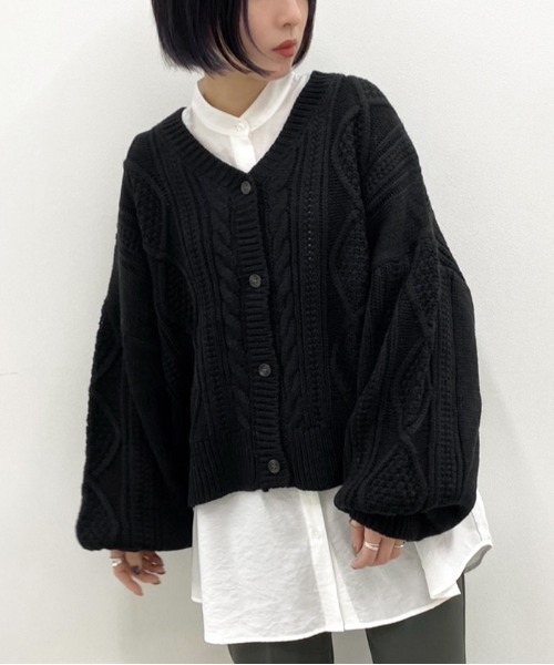 apres jour mignon（アプレジュールミニョン）の「ベーシックバンドカラーシャツ【ZOZOTOWN限定アイテム】（シャツ/ブラウス・レディース・オフホワイト/ブラック/グレイッシュベージュ・X-LARGE/フリー）」の6枚目の写真