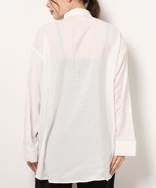 apres jour mignon（アプレジュールミニョン）の「ベーシックバンドカラーシャツ【ZOZOTOWN限定アイテム】（シャツ/ブラウス・レディース・オフホワイト/ブラック/グレイッシュベージュ・X-LARGE/フリー）」の9枚目の写真