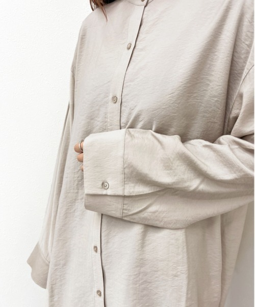 apres jour mignon（アプレジュールミニョン）の「ベーシックバンドカラーシャツ【ZOZOTOWN限定アイテム】（シャツ/ブラウス・レディース・オフホワイト/ブラック/グレイッシュベージュ・X-LARGE/フリー）」の22枚目の写真