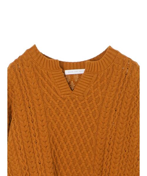 AMERICAN HOLIC(アメリカンホリック)の「キーネックケーブルニットチュニック *(ニット/セーター・レディース・ライトベージュ/オフホワイト/ネイビー/オレンジ・FREE)」の15枚目の写真