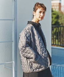 キルティングブルゾン