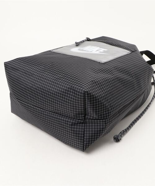 NIKE(ナイキ)の「【NIKE】NK HERITAGE TOTE - TRL(トートバッグ・レディース・ブラック・FREE)」の4枚目の写真