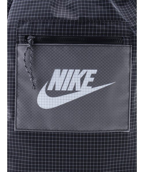 NIKE(ナイキ)の「【NIKE】NK HERITAGE TOTE - TRL(トートバッグ・レディース・ブラック・FREE)」の7枚目の写真