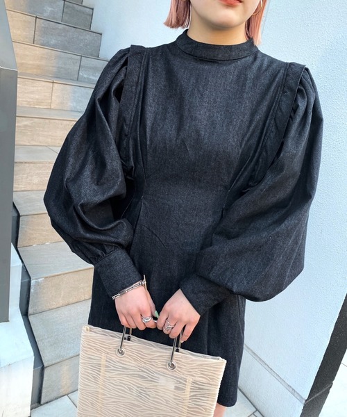 WHO'S WHO gallery（フーズフーギャラリー）の「アソートペザントスリーブミニワンピ（シャツワンピース・レディース・ブルー/ホワイト系その他/ブラック/オフホワイト/ブラック系その他2/ブラック系その他・FREE）」の15枚目の写真