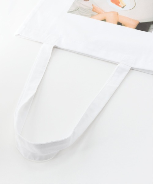 EDIT. FOR LULU(エディットフォールル)の「look photo cake tote bag(トートバッグ・レディース・ホワイト・FREE)」の5枚目の写真