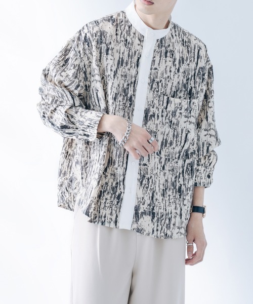 epnok（エプノック）の「クレリックルーズ柄シャツ（シャツ/ブラウス・メンズ・ベージュ/オレンジ/グレー・SMALL/MEDIUM/LARGE）」の4枚目の写真