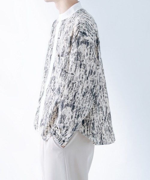 epnok（エプノック）の「クレリックルーズ柄シャツ（シャツ/ブラウス・メンズ・ベージュ/オレンジ/グレー・SMALL/MEDIUM/LARGE）」の6枚目の写真