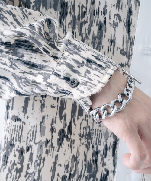 epnok（エプノック）の「クレリックルーズ柄シャツ（シャツ/ブラウス・メンズ・ベージュ/オレンジ/グレー・SMALL/MEDIUM/LARGE）」の22枚目の写真