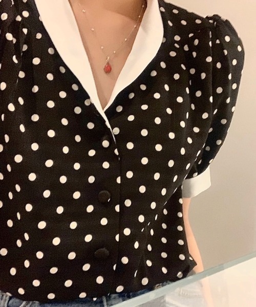 yuue' ( wear )（ユーイ）の「パフスリーブドットブラウス（シャツ/ブラウス・レディース・ホワイト/ブラック・FREE）」の3枚目の写真