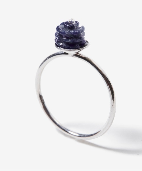rehacer(レアセル)の「rehacer : Natural Stone Point Ring / ナチュラルストーン ポイント リング(リング・レディース・ホワイト/パープル/ネイビー/ピンク/イエロー/オレンジ/グリーン・FREE)」の4枚目の写真