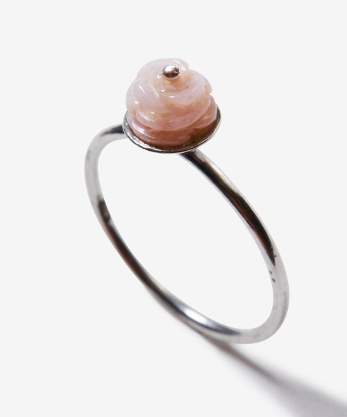 rehacer(レアセル)の「rehacer : Natural Stone Point Ring / ナチュラルストーン ポイント リング(リング・レディース・ホワイト/パープル/ネイビー/ピンク/イエロー/オレンジ/グリーン・FREE)」の1枚目の写真