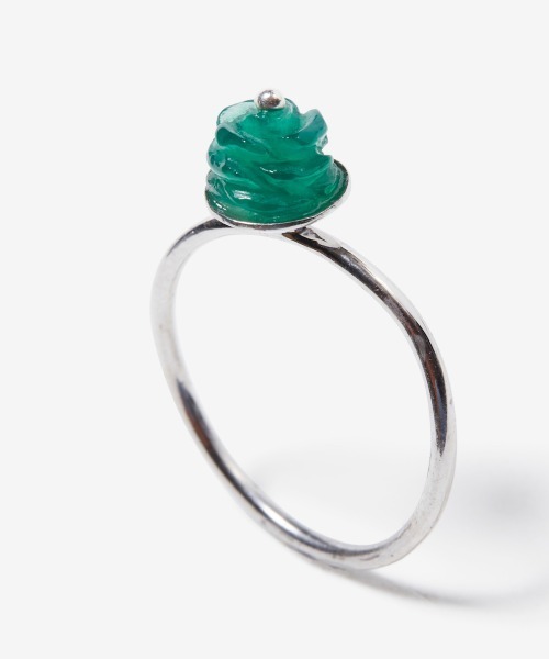 rehacer(レアセル)の「rehacer : Natural Stone Point Ring / ナチュラルストーン ポイント リング(リング・レディース・ホワイト/パープル/ネイビー/ピンク/イエロー/オレンジ/グリーン・FREE)」の3枚目の写真