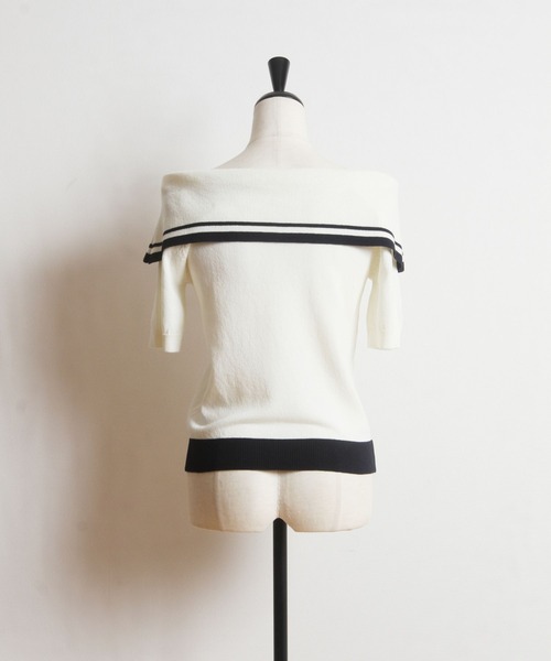 tocco closet（トッコ　クローゼット）の「配色ライン入りオフショル風ボウタイニットプルオーバー（ニット/セーター・レディース・ホワイト/ネイビー/ピンクベージュ・M）」の8枚目の写真