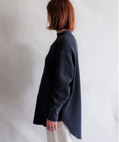 MANASTASH（マナスタッシュ）の「MANASTASH/マナスタッシュ　W's  HEAVY SNUG THERMAL MOCK NECK　ウィメンズ　ヘビースナッグサーマル　モックネック（Tシャツ/カットソー・レディース・ベージュ/ナチュラル/ブラウン/ブラック・MEDIUM）」の7枚目の写真