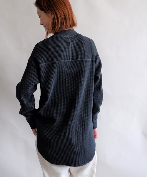 MANASTASH（マナスタッシュ）の「MANASTASH/マナスタッシュ　W's  HEAVY SNUG THERMAL MOCK NECK　ウィメンズ　ヘビースナッグサーマル　モックネック（Tシャツ/カットソー・レディース・ベージュ/ナチュラル/ブラウン/ブラック・MEDIUM）」の15枚目の写真