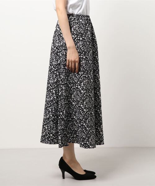 ehka sopo(エヘカソポ)の「小花柄&ドット柄アソートギャザースカート(スカート・レディース・イエロー/ブラック/ミント/ブラウン・フリ-)」の6枚目の写真