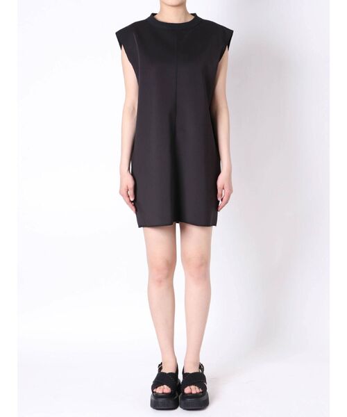 EMODA（エモダ）の「ワイドショルダーショートワンピース（ワンピース・レディース・ブラック/オレンジ/グリーン/マスタード・FREE）」の15枚目の写真