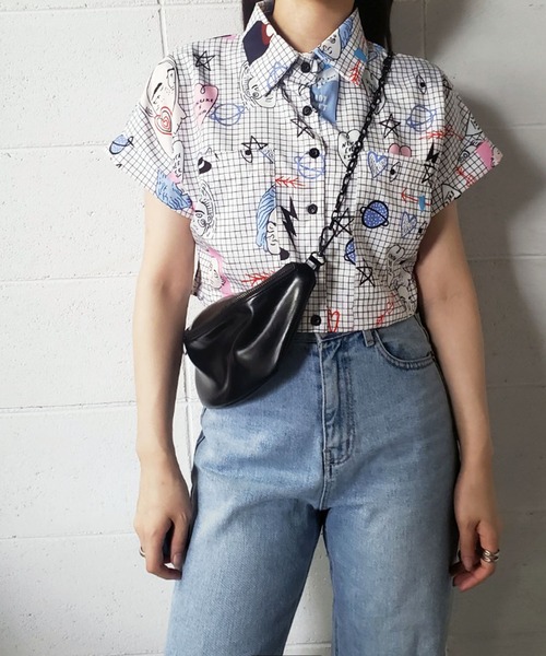 me+em select(ミームセレクト)の「ビッグポケットアソートショート柄シャツ【数量限定】(シャツ/ブラウス・レディース・ホワイト/ピンク/グレー/パープル・FREE)」の1枚目の写真