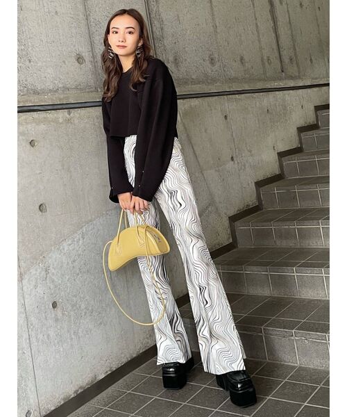 EMODA（エモダ）の「タックスリーブソリッドトップ（Tシャツ/カットソー・レディース・ブラック/ベージュ/カーキ・FREE）」の7枚目の写真