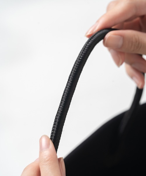 MURA（ムラ）の「ネオプレン メッシュ ミニ トートバッグ（サコッシュ別売り）（トートバッグ・レディース・ブラック/ダークブラウン/グレー/ベージュ/ピンク・FREE）」の12枚目の写真