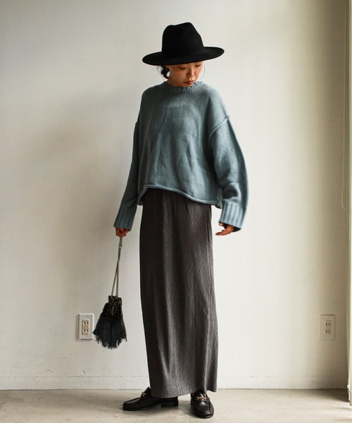 feepur（フェピュール）の「《ウォッシャブル》ボリュームクロップドニット（ニット/セーター・レディース・オフホワイト/ブラック/ベージュ/ブルー/ピンクベージュ・MEDIUM）」の13枚目の写真