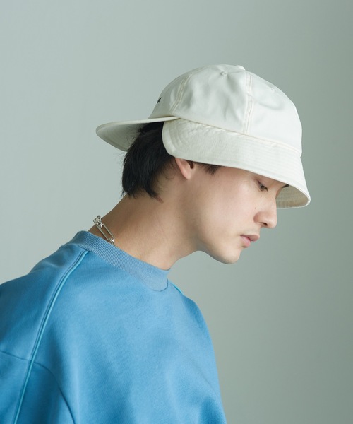 .efiLevol（エフィレボル）の「TAICHI MUKAI x EFILEVOL Piping pullover（スウェット・メンズ・グレー/ブルー/グリーン・1）」の6枚目の写真