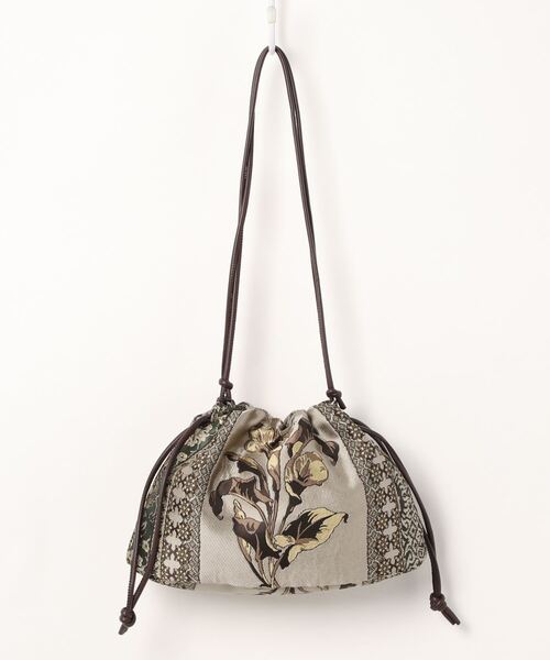 Ameri(アメリ)の「IMANE JACQUARD DRAWSTRING BAG(ハンドバッグ・レディース・ベージュ/ネイビー・FREE)」の17枚目の写真