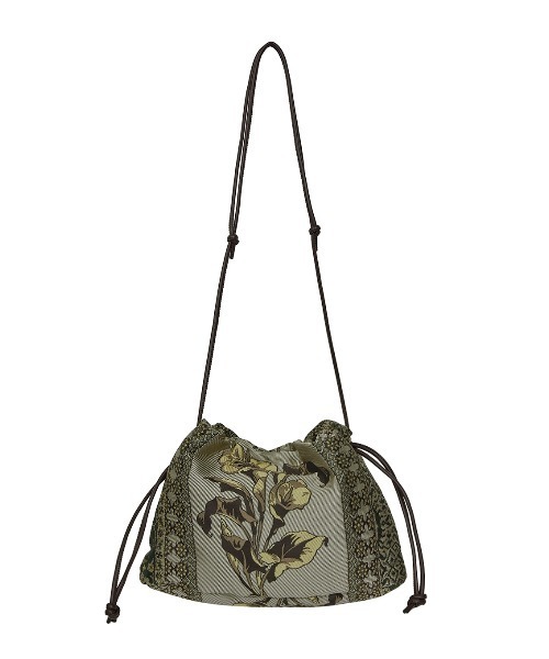 Ameri(アメリ)の「IMANE JACQUARD DRAWSTRING BAG(ハンドバッグ・レディース・ベージュ/ネイビー・FREE)」の16枚目の写真