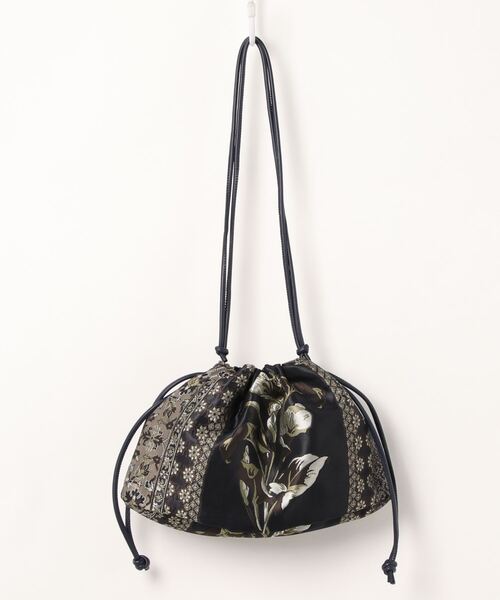 Ameri(アメリ)の「IMANE JACQUARD DRAWSTRING BAG(ハンドバッグ・レディース・ベージュ/ネイビー・FREE)」の11枚目の写真