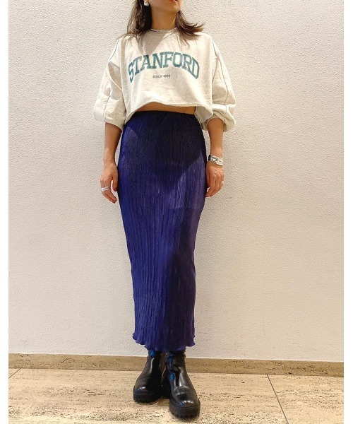 LiSeek（リシーク）の「【LiSeeK】光沢プリーツロングスカート（スカート・レディース・パープル/ブラック/ライトブラウン・FREE）」の6枚目の写真