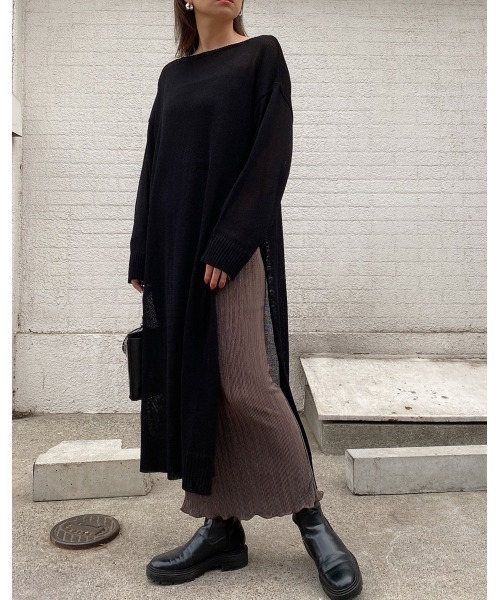 LiSeek（リシーク）の「【LiSeeK】光沢プリーツロングスカート（スカート・レディース・パープル/ブラック/ライトブラウン・FREE）」の18枚目の写真