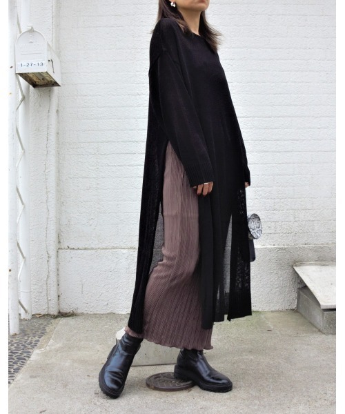 LiSeek（リシーク）の「【LiSeeK】光沢プリーツロングスカート（スカート・レディース・パープル/ブラック/ライトブラウン・FREE）」の5枚目の写真