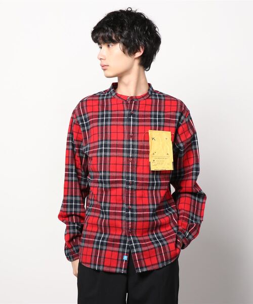 KATO`(カトー)の「KATO'/カトー スタンドカラーチェックシャツ(シャツ/ブラウス・メンズ・ベージュ/レッド・MEDIUM/LARGE/X-LARGE)」の1枚目の写真