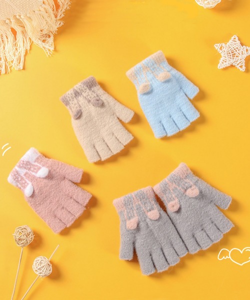 aimoha(アイモハ)の「【aimoha-KIDS-】【定番】指切りアニマル耳モチーフ手袋グローブ(手袋・キッズ・ベージュ/イエロー/ブルー/ピンク/オレンジ/グレー・ONE SIZE)」の8枚目の写真