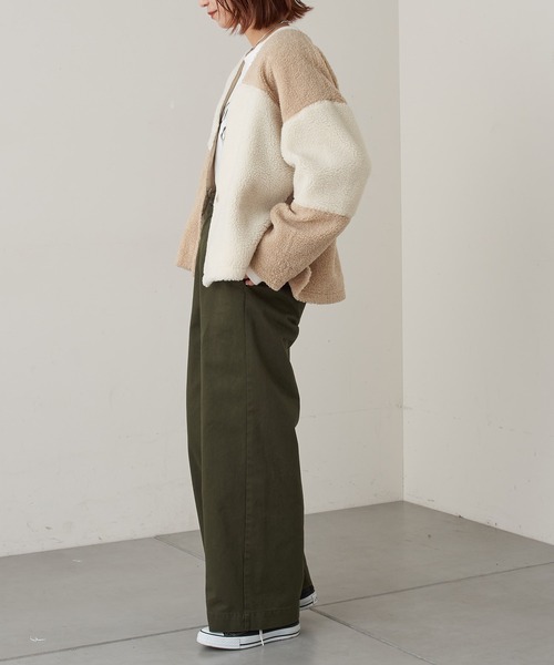 CIAOPANIC TYPY（チャオパニックティピー）の「ノーカラー切替ボアジャケット（ノーカラージャケット・レディース・ブラック/ブラウン/アイボリー・ONE SIZE）」の13枚目の写真