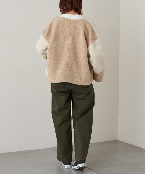 CIAOPANIC TYPY（チャオパニックティピー）の「ノーカラー切替ボアジャケット（ノーカラージャケット・レディース・ブラック/ブラウン/アイボリー・ONE SIZE）」の15枚目の写真