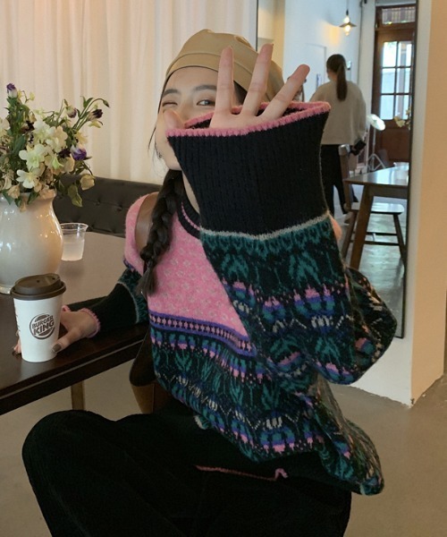 新品タグ付き✨セブンテン ジャガード ニット ノルディック柄 バルーンスリーブ ノルディック柄ジャガードニット（ニット/セーター）｜MANGROVE