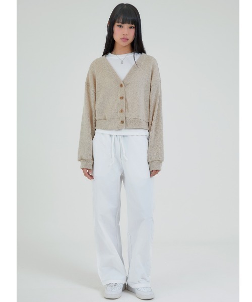 ACOVER(オコボ)の「A'GEM/9 × .kom『ACOVER/オコボ』CROPFIT V-NECK WOOL KNIT CARDIGAN/クロップド丈 Vネックボタンウールニットカーディガン(カーディガン/ボレロ・レディース・ベージュ/グレー/ブルー/アイボリー/ブラック・FREE)」の13枚目の写真