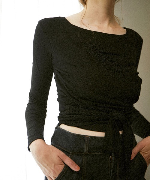 mangata(モンガータ)の「Cache-coeur rib tee(Tシャツ/カットソー・レディース・ホワイト/ブラック・FREE)」の15枚目の写真