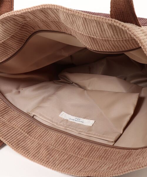 Samansa Mos2 blue（サマンサモスモスブルー）の「コーデュロイトートバッグ（トートバッグ・レディース・ベージュ/モカ/キナリ・ﾌﾘ-）」の8枚目の写真