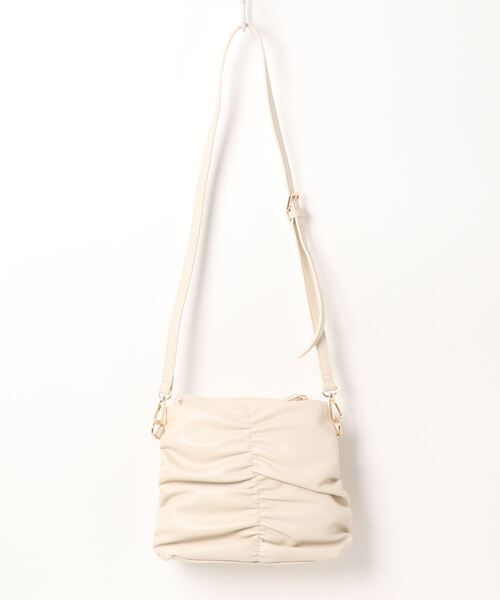 N.（N. Natural Beauty Basic）（エヌエヌナチュラルビューティーベーシック）の「チェーン付ミニショルダーバッグ（トートバッグ・レディース・ホワイト/イエロー・ﾌﾘ-）」の4枚目の写真