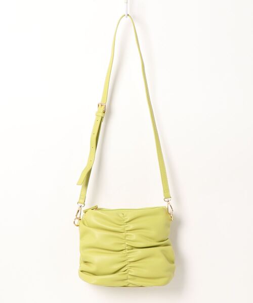 N.（N. Natural Beauty Basic）（エヌエヌナチュラルビューティーベーシック）の「チェーン付ミニショルダーバッグ（トートバッグ・レディース・ホワイト/イエロー・ﾌﾘ-）」の13枚目の写真