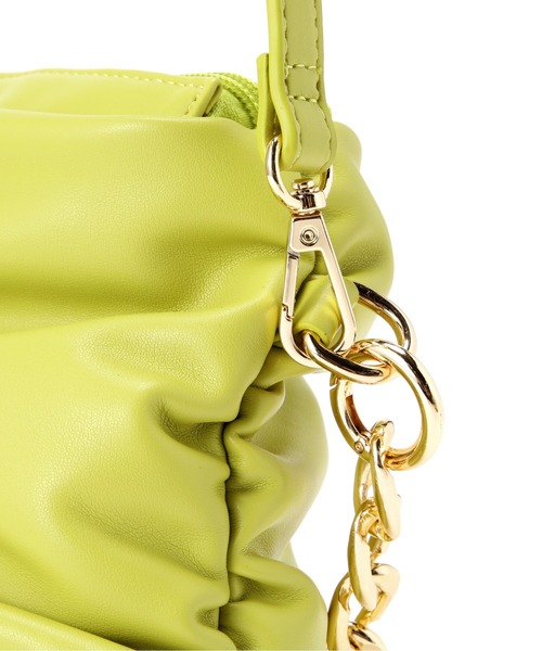 N.（N. Natural Beauty Basic）（エヌエヌナチュラルビューティーベーシック）の「チェーン付ミニショルダーバッグ（トートバッグ・レディース・ホワイト/イエロー・ﾌﾘ-）」の17枚目の写真