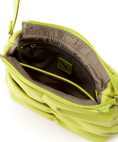 N.（N. Natural Beauty Basic）（エヌエヌナチュラルビューティーベーシック）の「チェーン付ミニショルダーバッグ（トートバッグ・レディース・ホワイト/イエロー・ﾌﾘ-）」の16枚目の写真